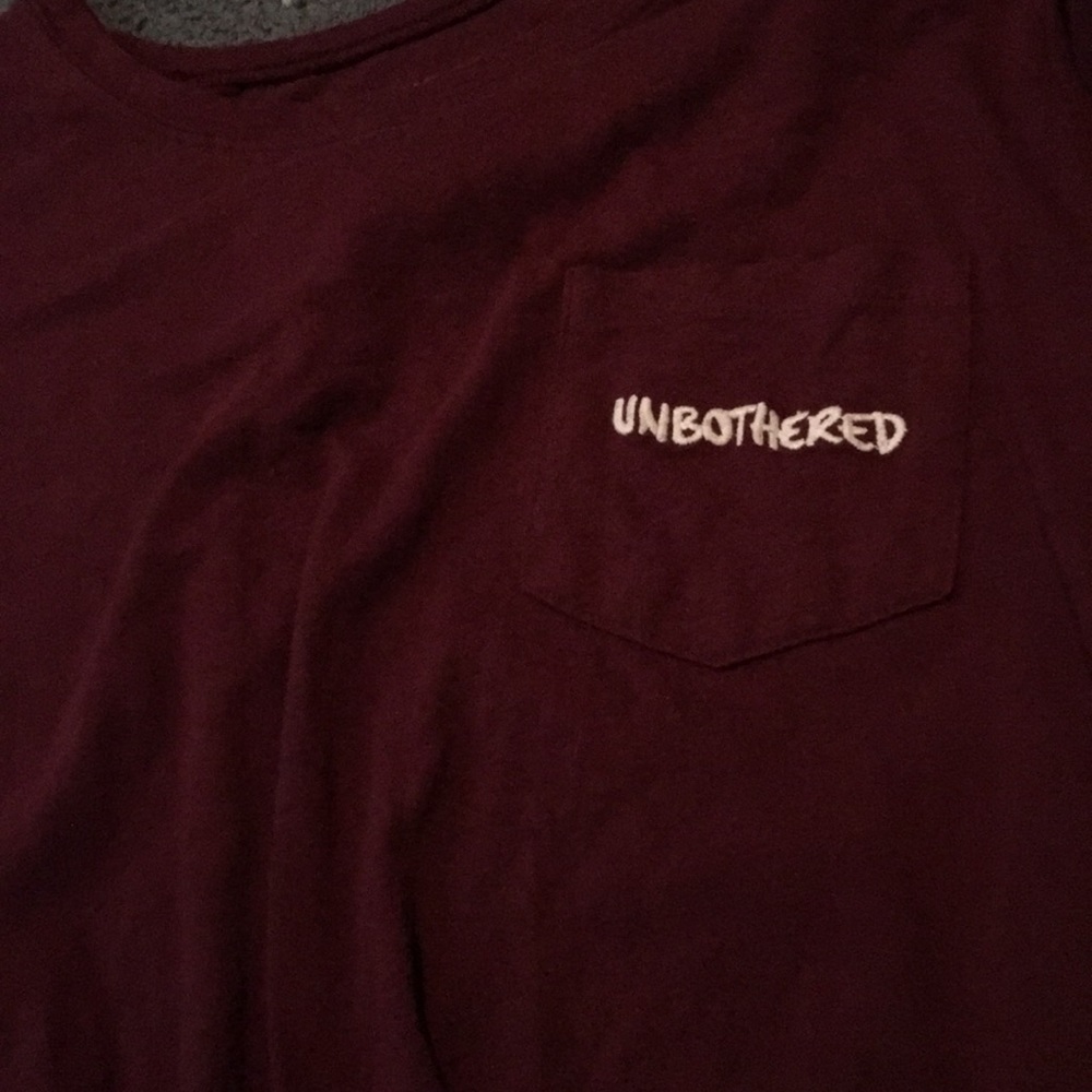 unbothered pocket tee